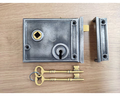 Horizontal Rim Lock